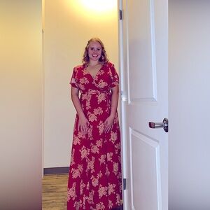 LuLu’s size XL short sleeve maxi dress. Coral with floral prints. Wrap tie dress